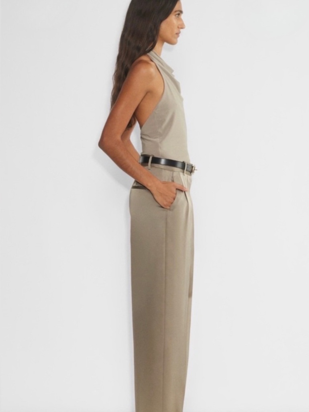 Aritzia Effortless Pants in Nomad Taupe Satin Wide Leg Trousers Size 12 - Picture 8 of 10